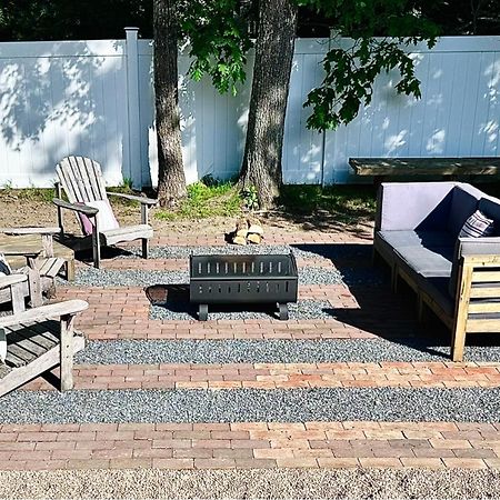 Nature'S Haven In The Hamptons With Pool East Hampton Esterno foto